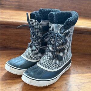 Sorel Black and Gray Kids Snow Boots